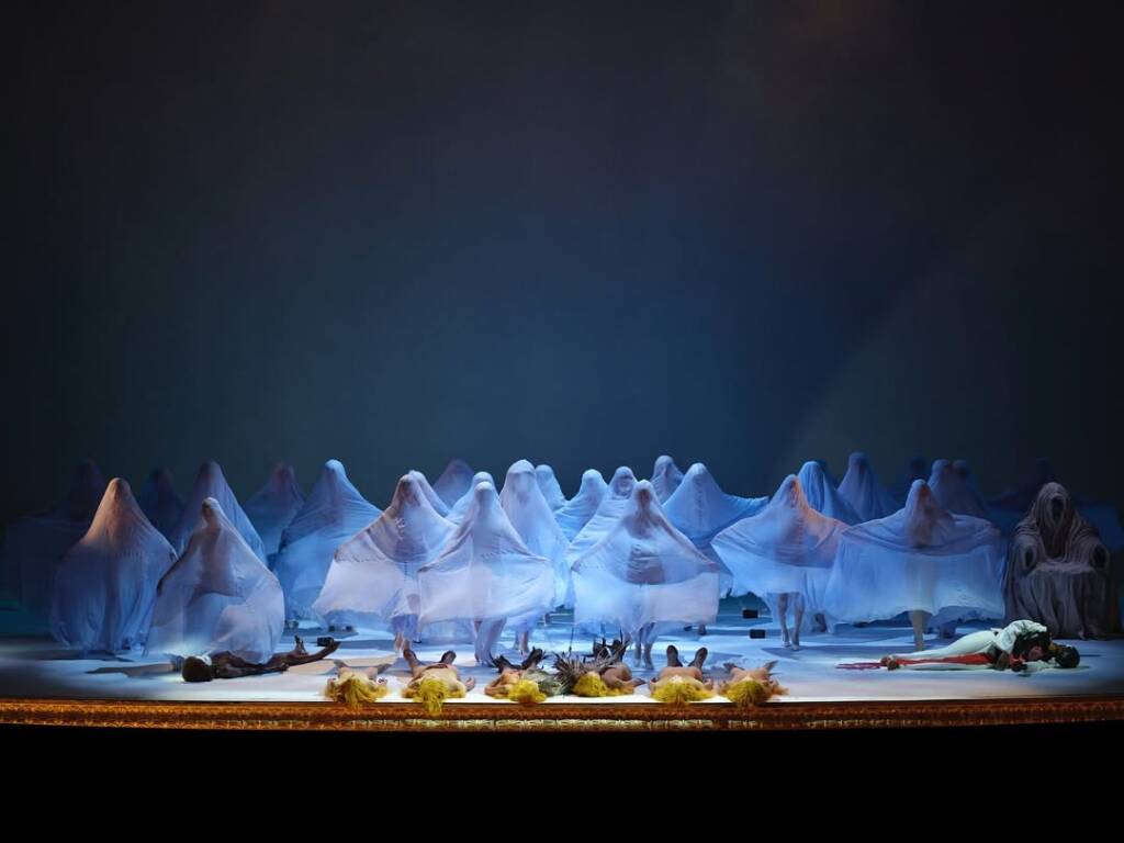 Partenope opera
opera costumes
Chemena Kamali