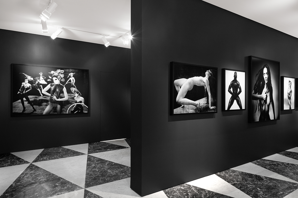 artist Jordan Hemingway
Acne Paper Palais Royal
Paris Fashion Week 2026
jordan hemingway photography
paris exhibition