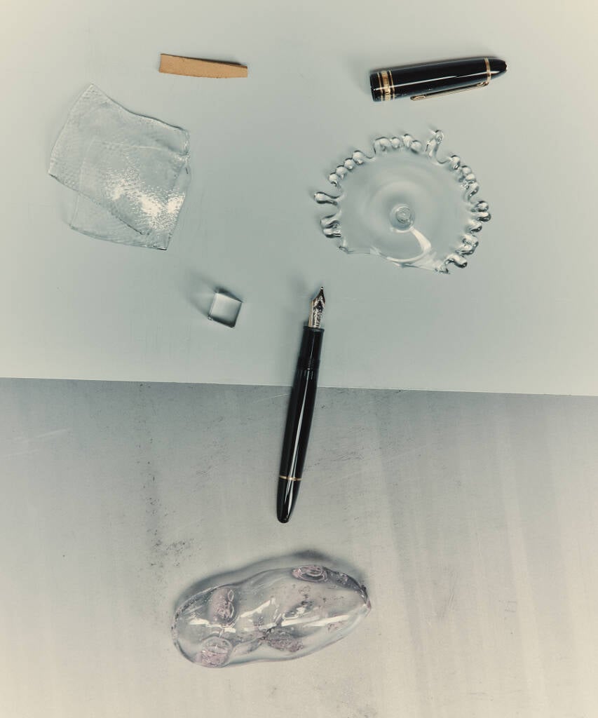 False Element 10 False Element 03