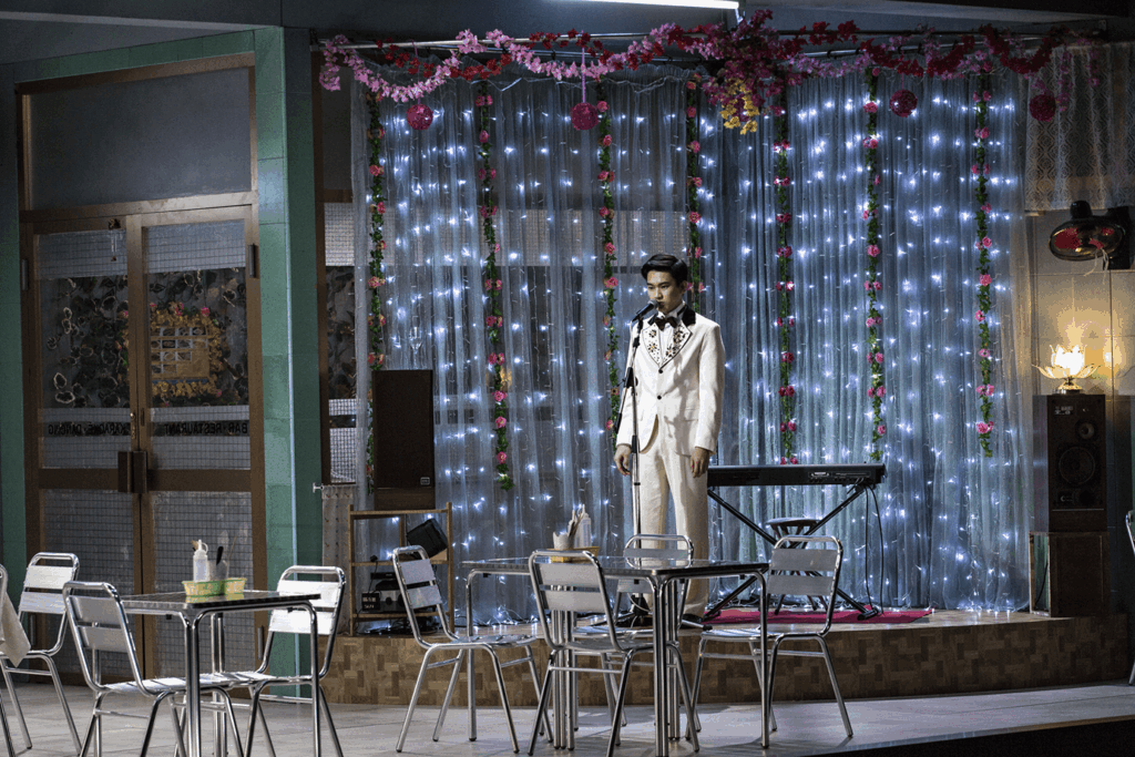 Caroline Guiela Nguyen: on lost countries and inherited belonging 3 Caroline Guiela Nguyen
LACRIMA
collective imagination