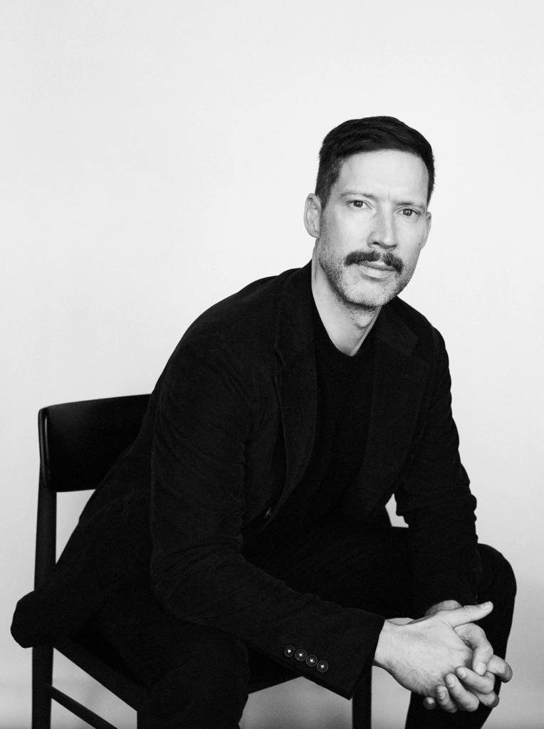 Inside the mind of Tom Macklin: creative direction across fashion, film, and casting 2 Tom Macklin
creative direction
Club Ciné
fashion industry