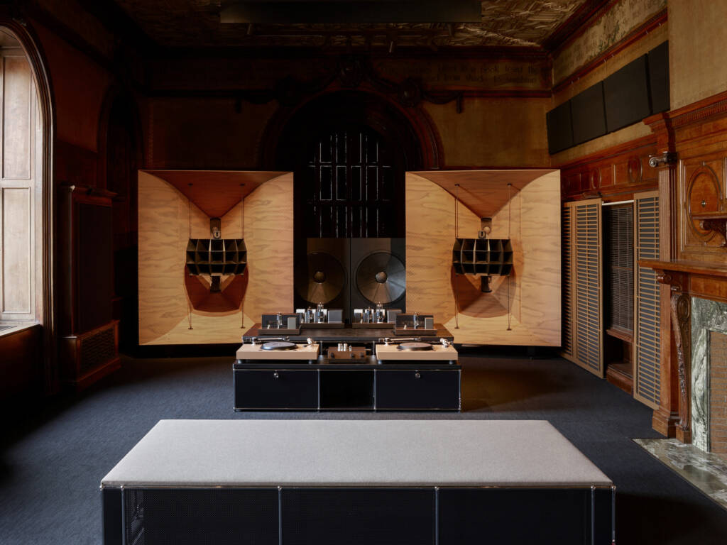 Cooper Hewitt
Devon Turnbull
sound installation
history of music