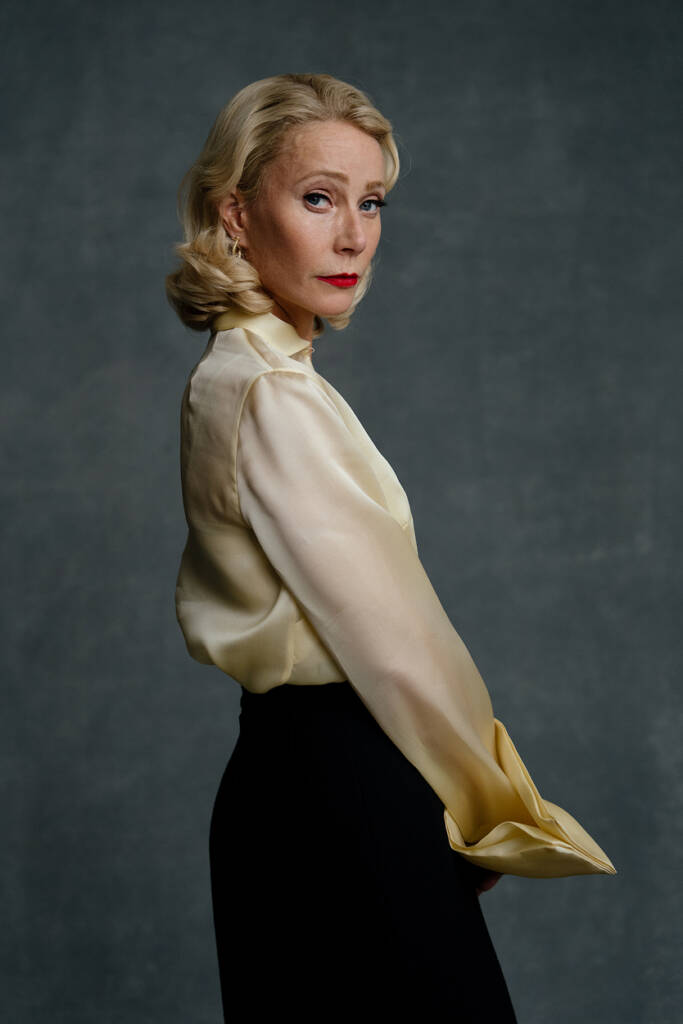 Miyako Bellizzi
Marty Supreme
costume design