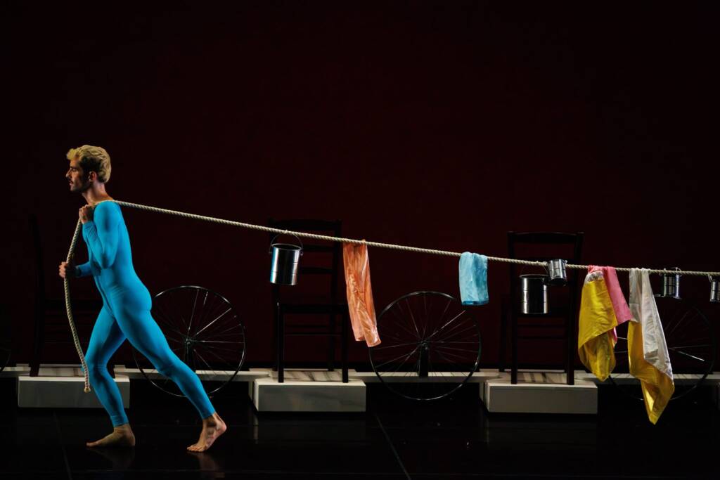 Dance Reflections
Trisha Brown Dance Company
Robert Rauschenberg Centenary