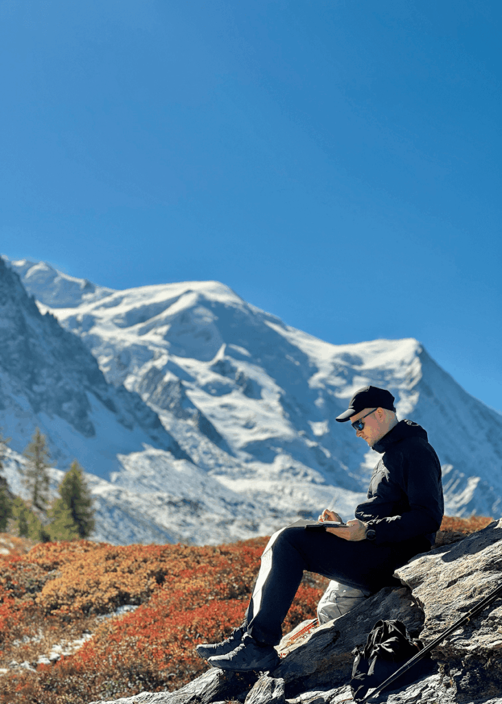 Jan Bajtlik: rethinking poster art through heritage and experimentation 12 Jan Bajtlik
calligraphy
poster art