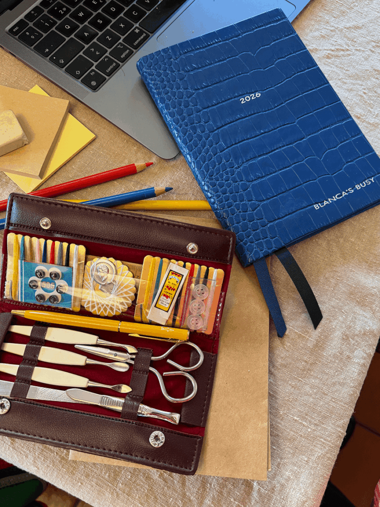 Blanca Miró
Delargehouse
vintage aesthetic