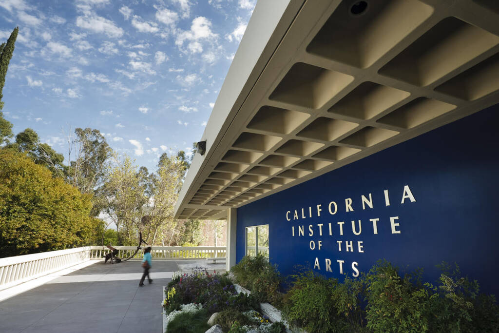 Ravi Rajan on artistic agency and the futures we create 2 Ravi Rajan
Chanel Culture Fund
Role of artists
Artistic agency