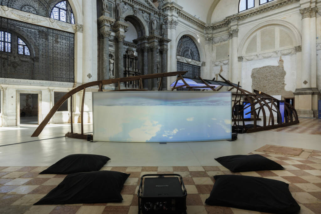 Nadia Huggins
Tessa Mars