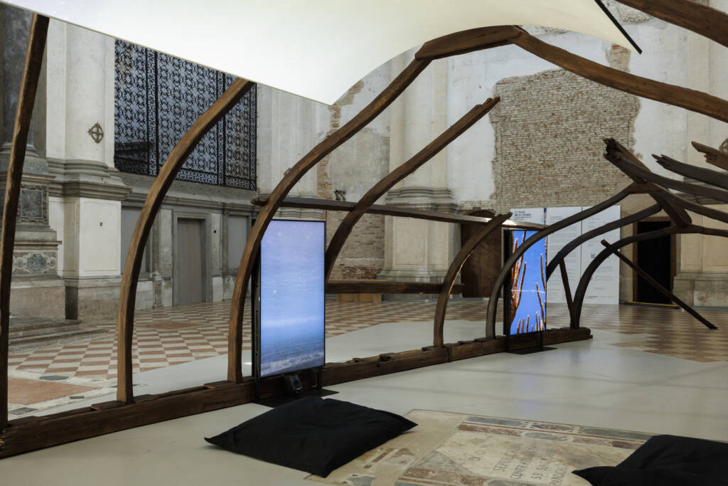 Nadia Huggins
Tessa Mars