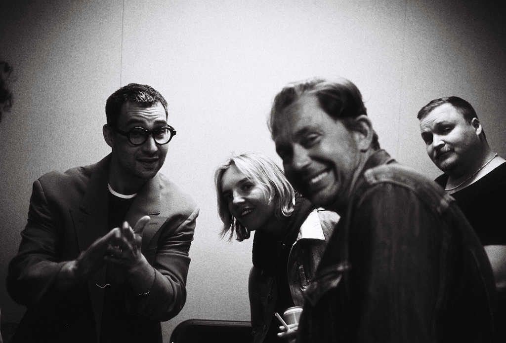 jamie oborne
independent label
music curation