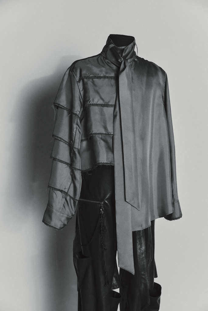 Jay Songzio
Songzio
avant-garde elegance