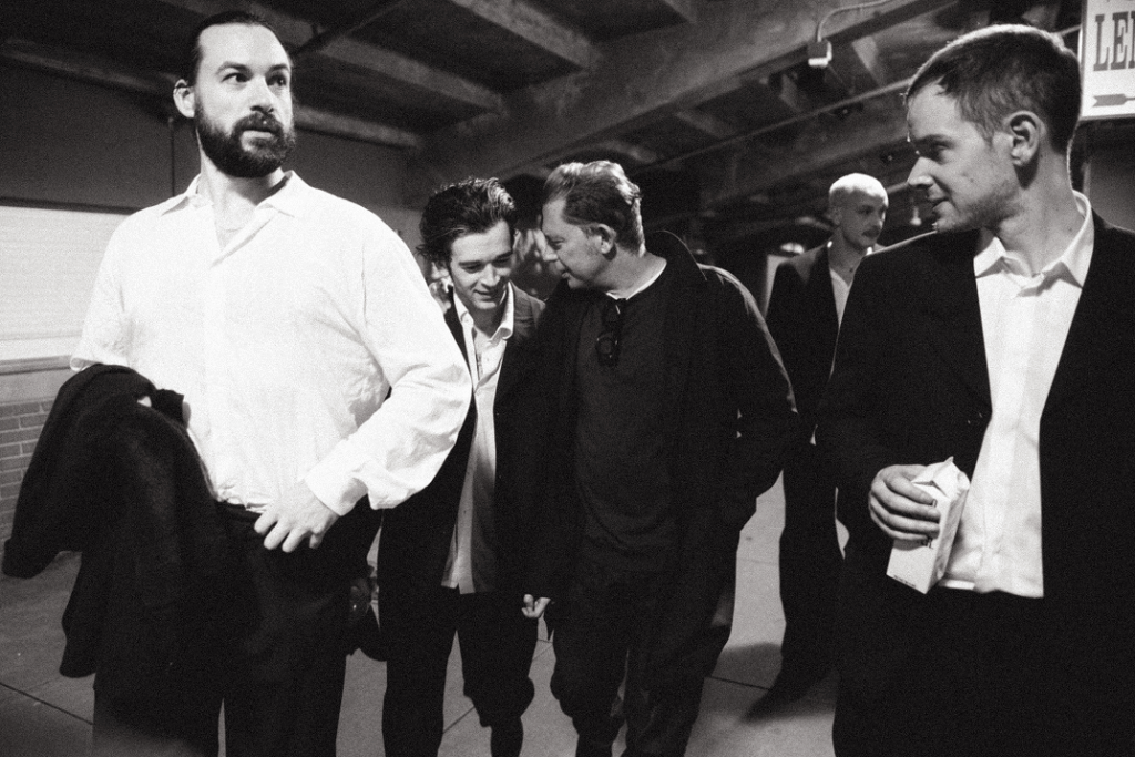 jamie oborne
independent label
music curation