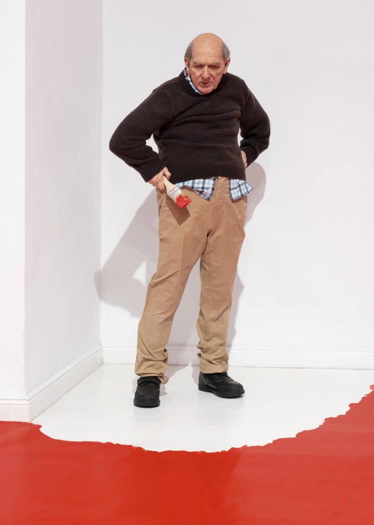 Max Siedentopf: Exploring the Boundaries and Making the Ordinary Extraordinary 15 Max Siedentopf
art and humor
absurdity in art