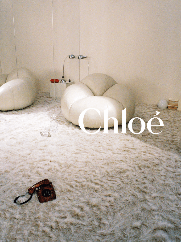 Tomato chair
collectible design