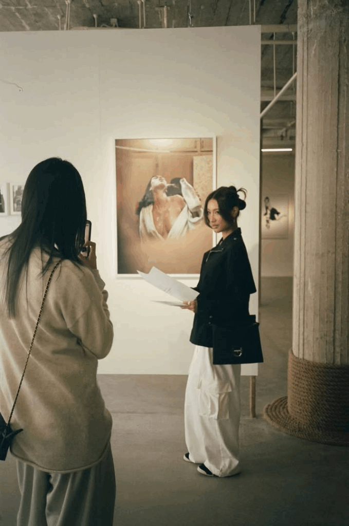 Shanghai Fashion Week hosted Carine Roitfeld and Sebastián Faena’s ‘False Narratives’ exhibition 2 Carine Roitfeld
Sebastián Faena
Shanghai Fashion Week