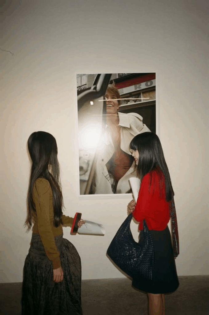 Shanghai Fashion Week hosted Carine Roitfeld and Sebastián Faena’s ‘False Narratives’ exhibition 4 Carine Roitfeld
Sebastián Faena
Shanghai Fashion Week