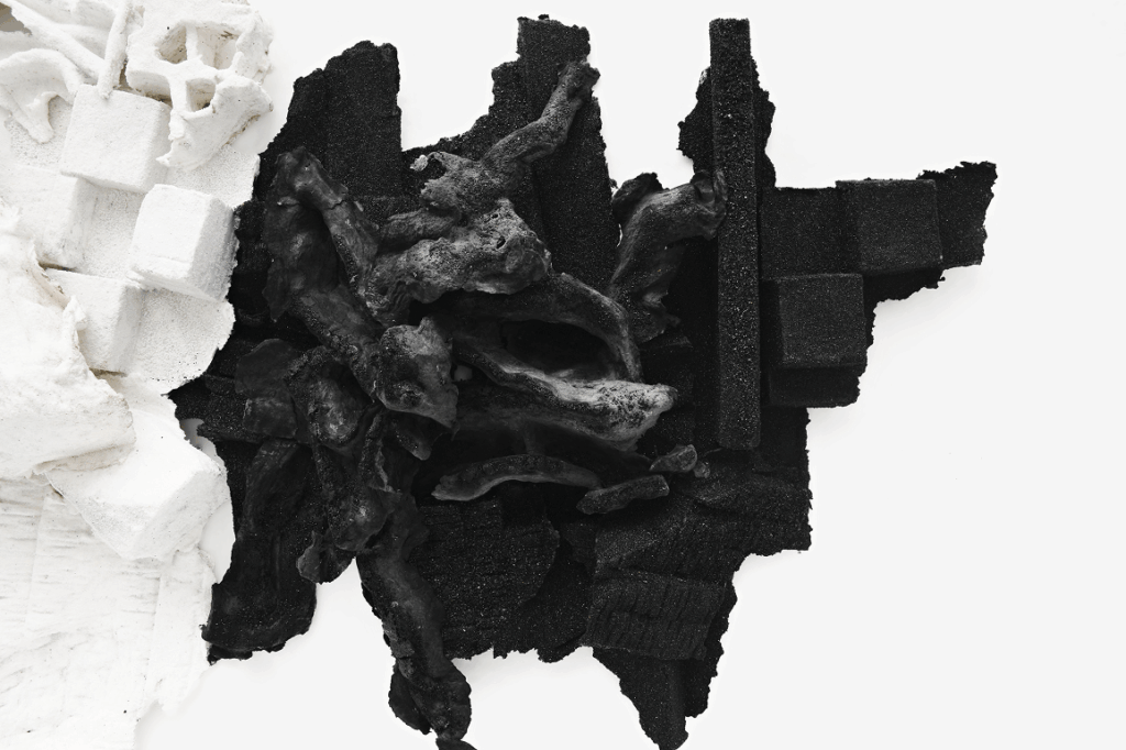 Leonardo Drew
Pace Prints
paper sculpture