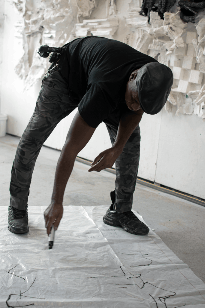 Leonardo Drew
Pace Prints
paper sculpture