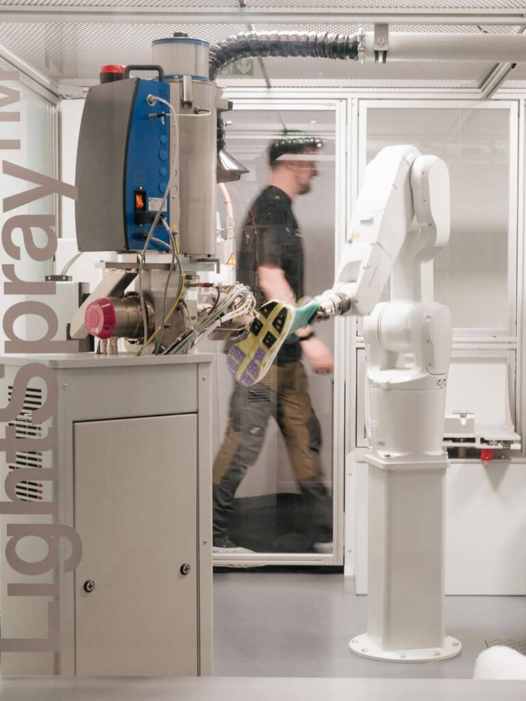 LightSpray
running technology
shoe design