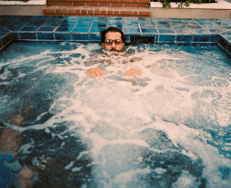 SAINT LAURENT BABYLONE Neil Faveris-Essadi