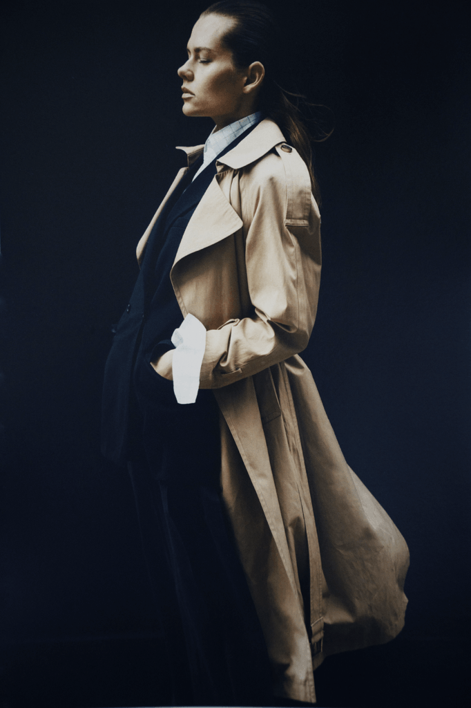 Strange Office hube 01