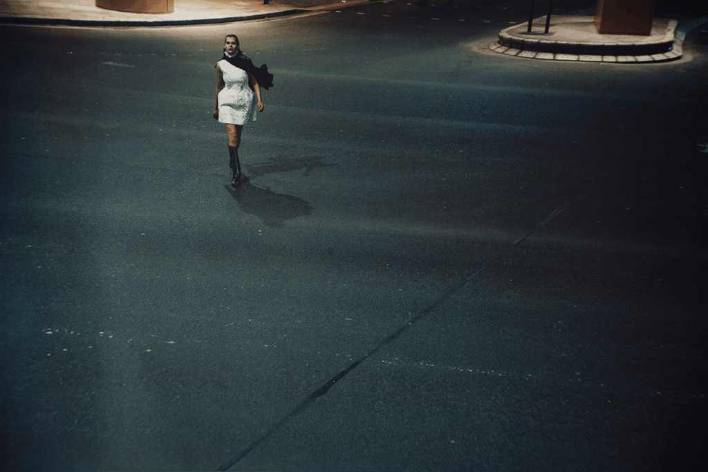 Strange Office hube 010