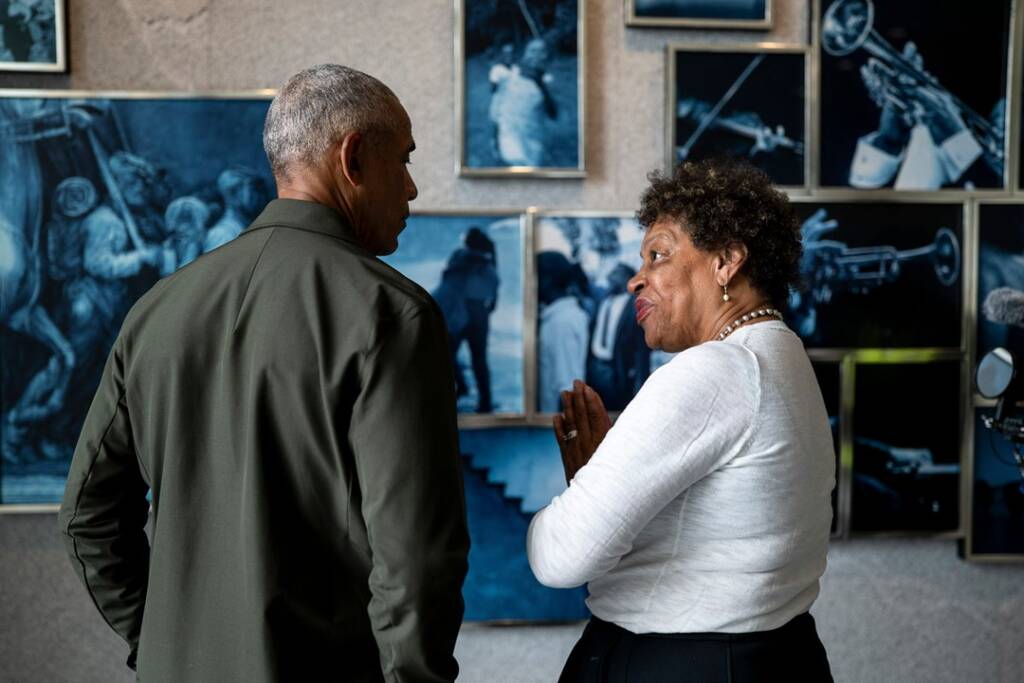 Carrie Mae Weems’s ‘The Cool Blue Wind’ joins the Obama Presidential Center’s public art programme 1 Carrie Mae Weems
carrie mae weems prints
Obama Presidential Center