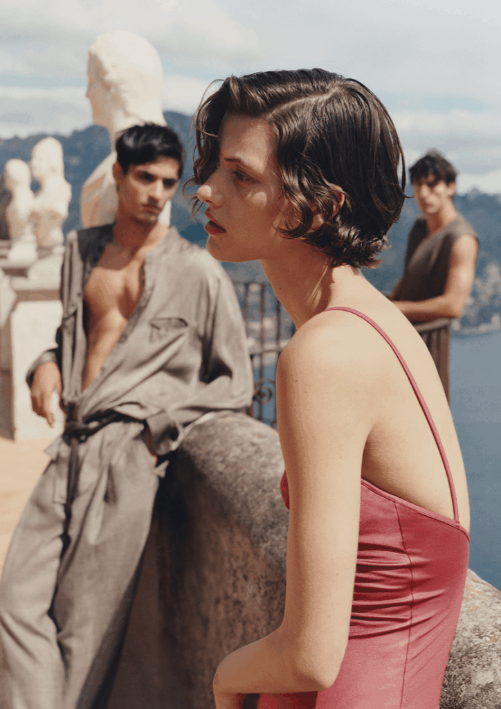 Giorgio Armani Mare 2026: a cinematic summer dream at Villa Cimbrone 2 Giorgio Armani Mare
Francisco Canton