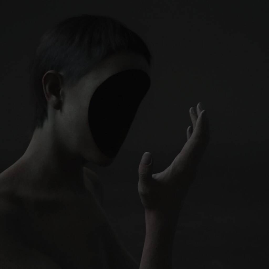 Home 9 Pierre Huyghe artificial intelligence in art hybrid beings