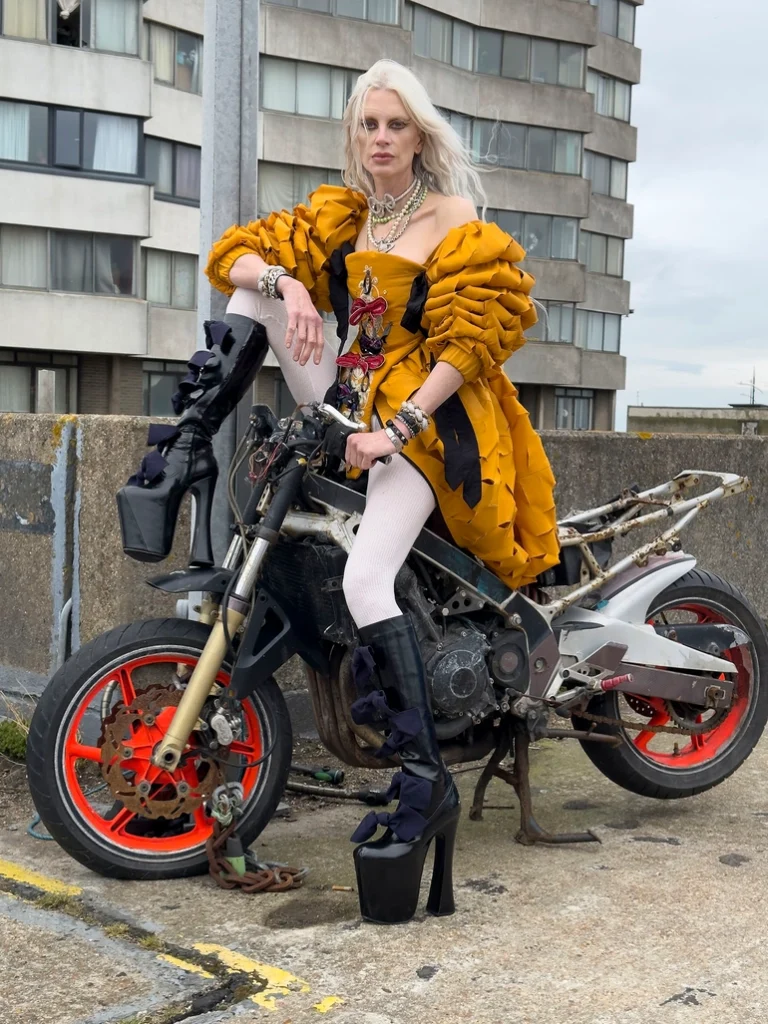 Vivienne Westwood jewellery arrives at V&A Dundee with archive pieces, Punk opulence, and runway history 2 vivienne westwood jewellery
jewellery exhibition
