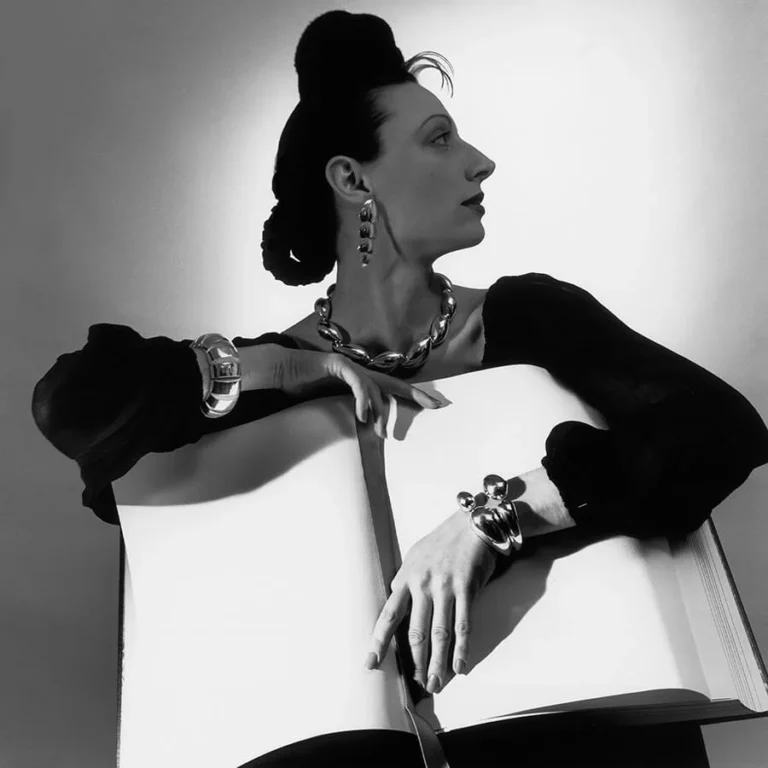 Pomellato pomellato jewelry jewelry exhibition