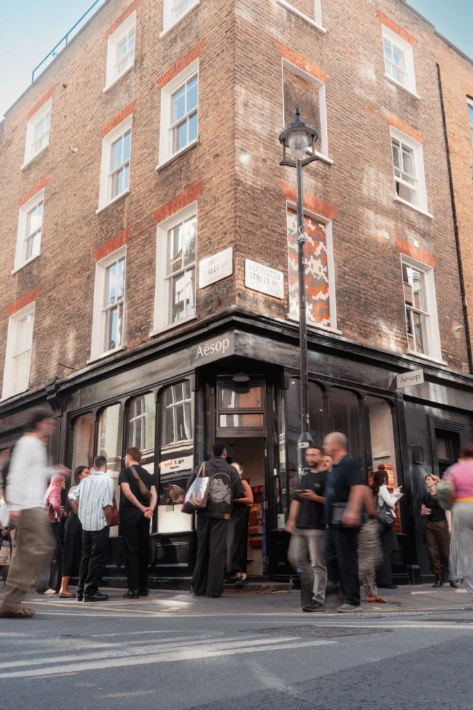 Aesop Queer Library returns to Soho, celebrating LGBTQIA+ voices through literature 1 aesop queer library
LGBTQIA+ authors
The Log Books
