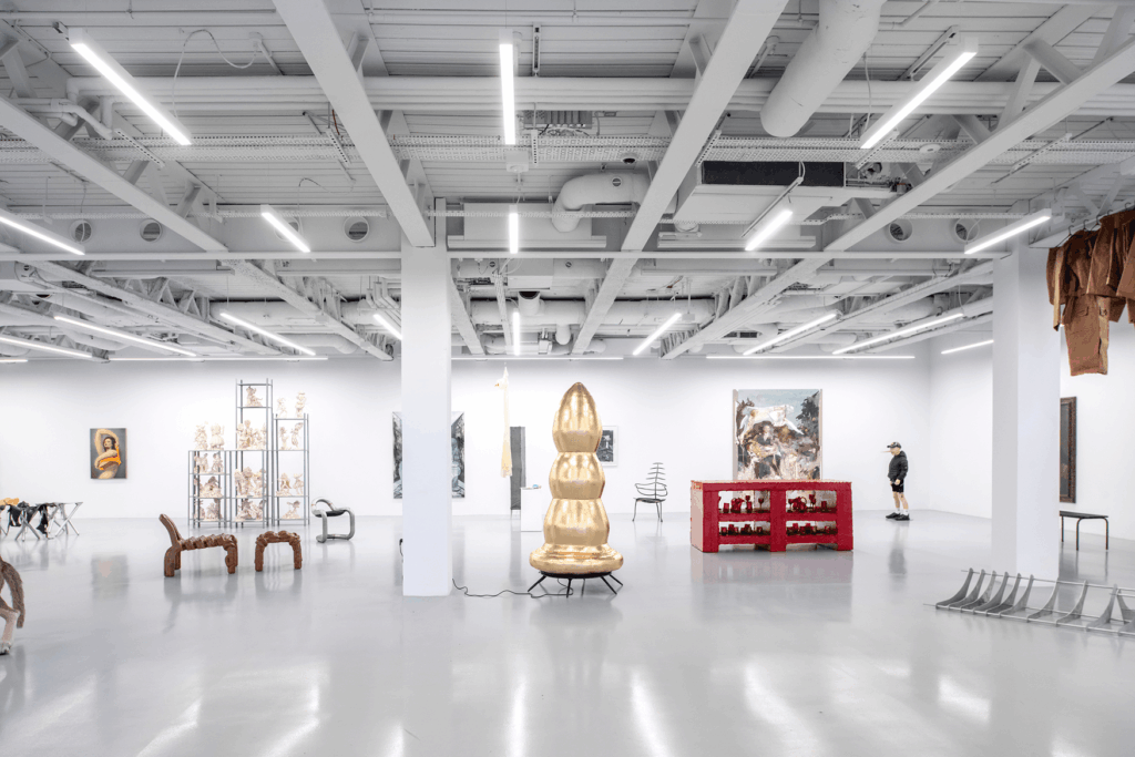 Isamaya Ffrench
Studio Iron
contemporary design