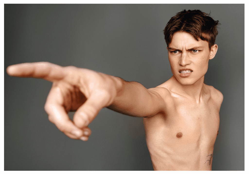 LEO 16 fashion editorials