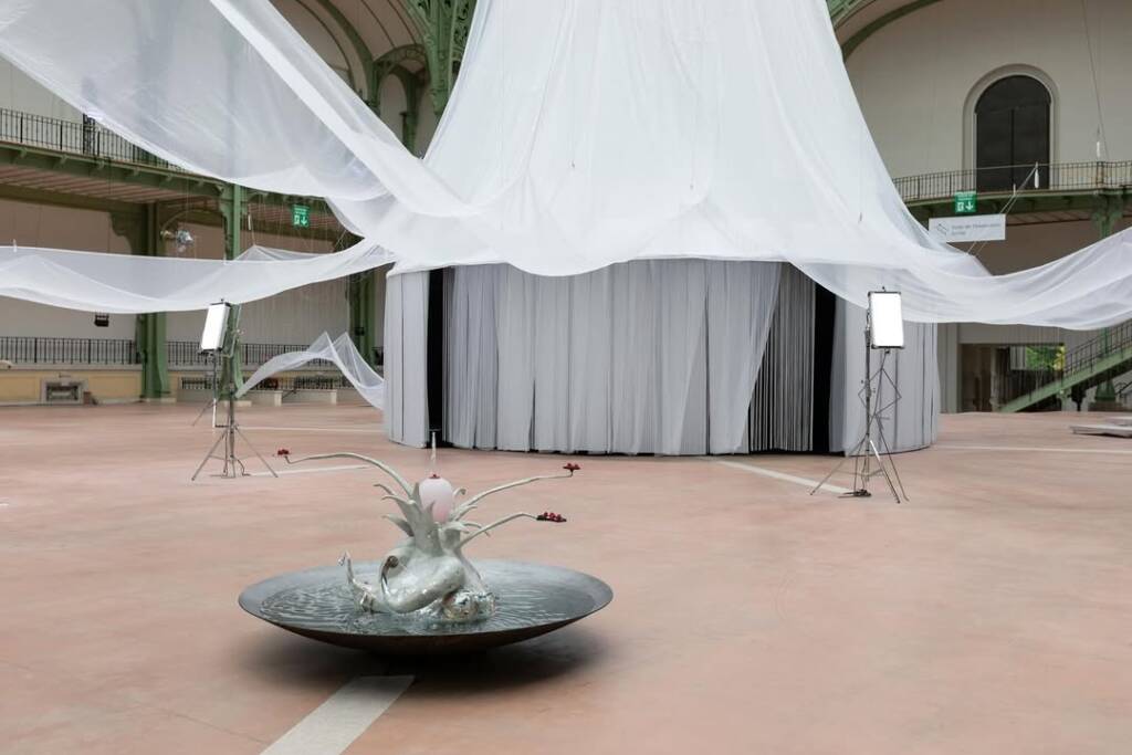 Laure Prouvost
quantum mechanics and art
aure prouvost grand palais