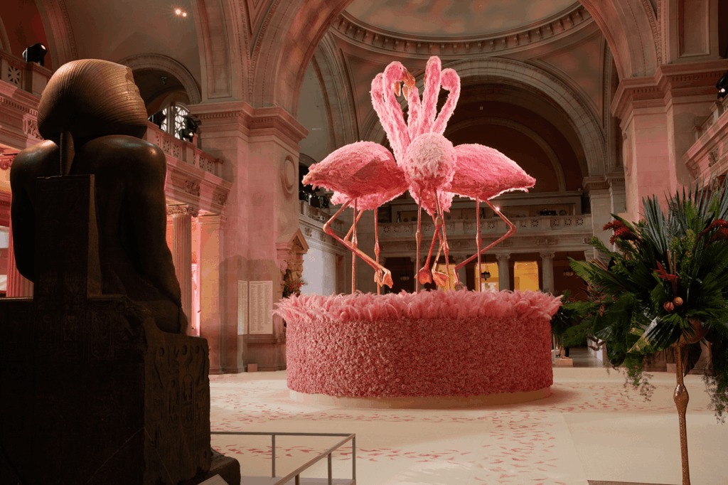 Raúl Àvila on event scenography and transforming spaces 8 Raúl Àvila
floral artistry
experiential design
met gala theme
met gala stage design