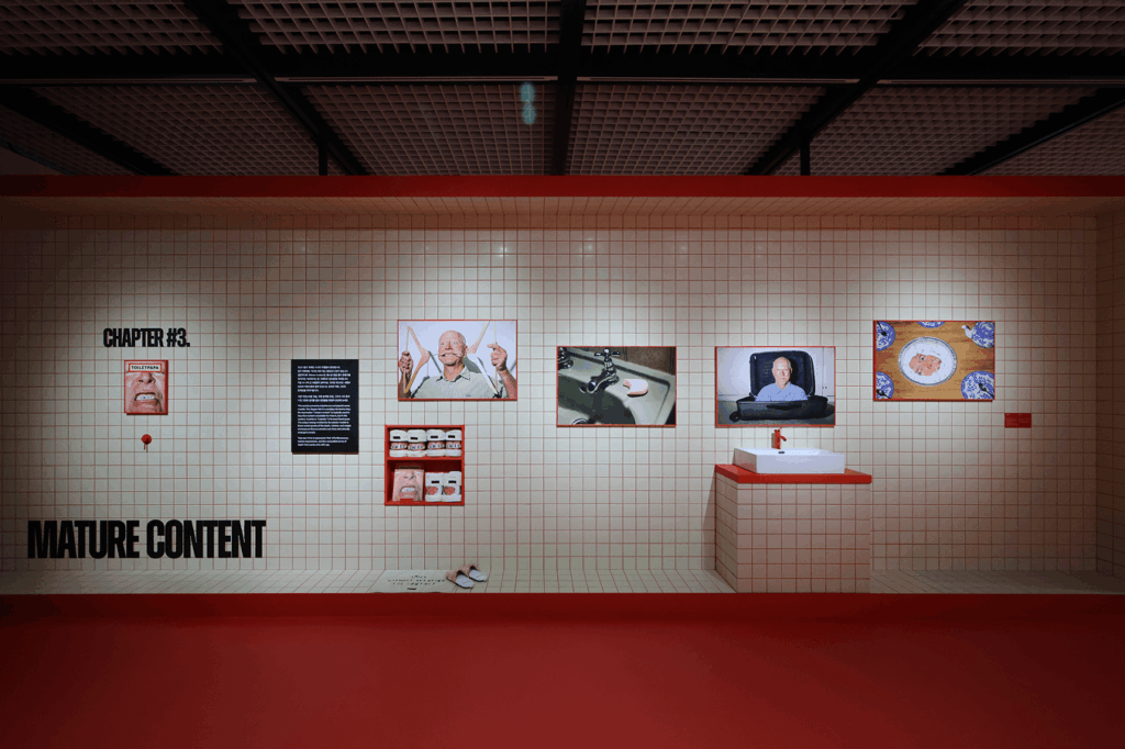 Max Siedentopf: Exploring the Boundaries and Making the Ordinary Extraordinary 12 Max Siedentopf
art and humor
absurdity in art