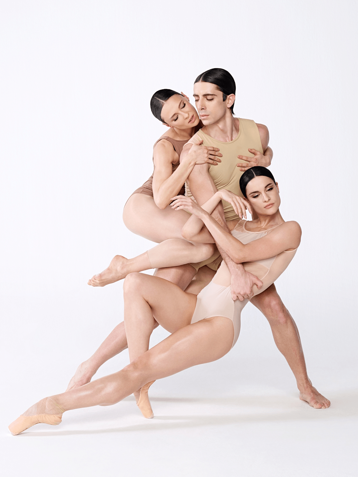 We bring light: Alessandra Ferri on the essence of ballet 6 Alessandra Ferri
alessandra ferri interview
Vienna State Ballet
contemporary ballet