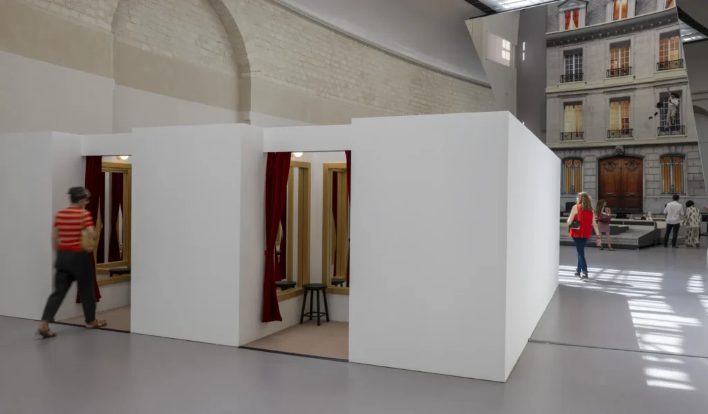 Leandro Erlich
leandro erlich exhibition
reality and perception