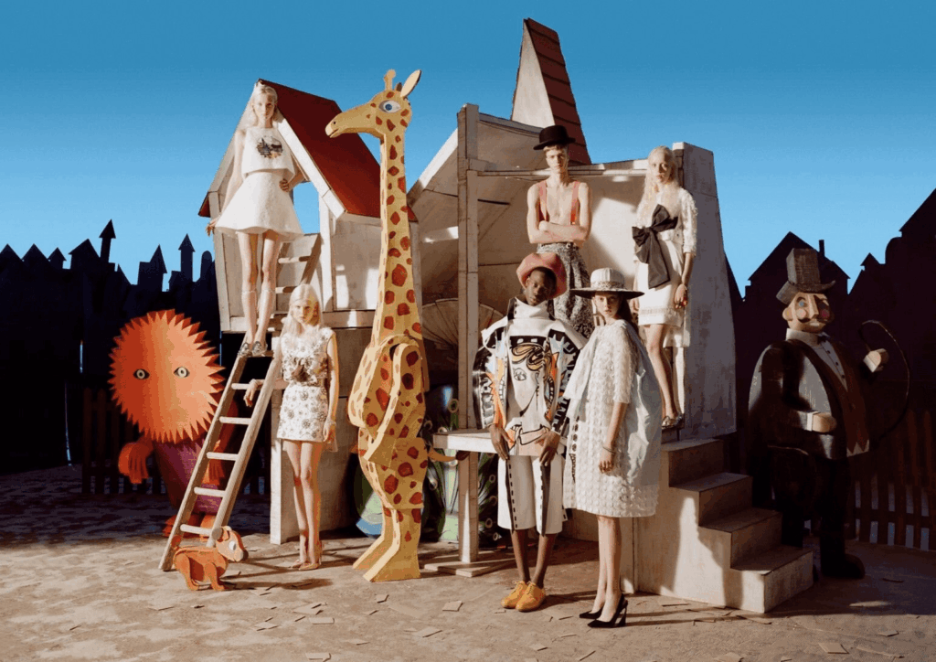 Gary Card: Giant Domed Cities 3 Gary Card
set designer
fashion industry
