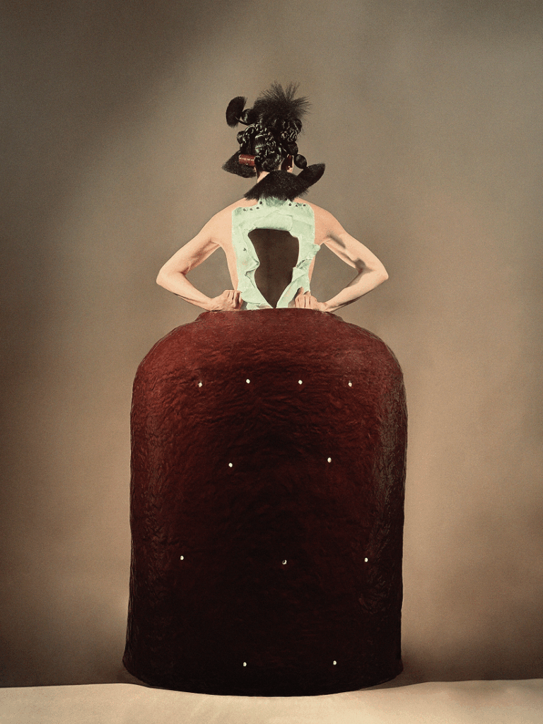 Lisa Konno: the stories we wear 7 Lisa Konno
Paul Kooiker
fashion film
Goodwill Dumping