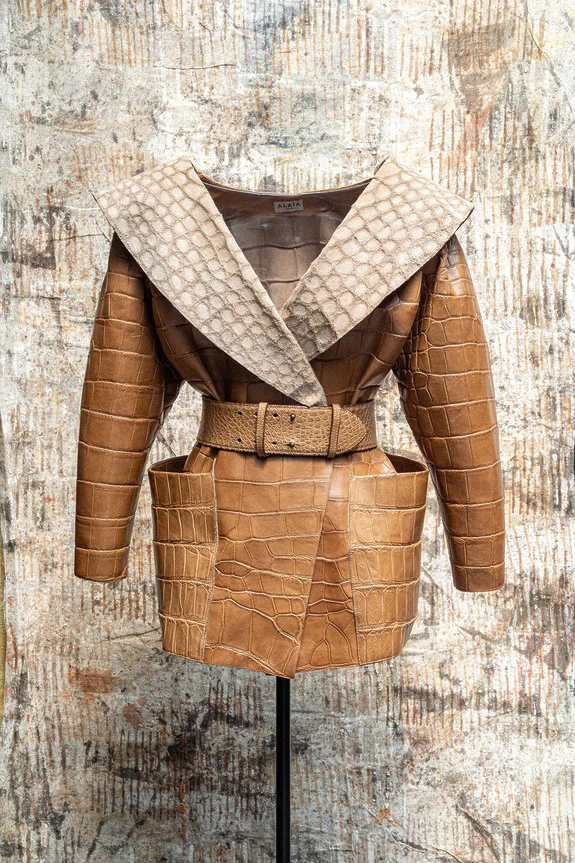 A new Fondation Azzedine Alaïa exhibition explores the designer's enduring dialogue with Africa 4 azzedine alaia inspiration
fashion exhibition
azzedine alaia archive
Olivier Saillard