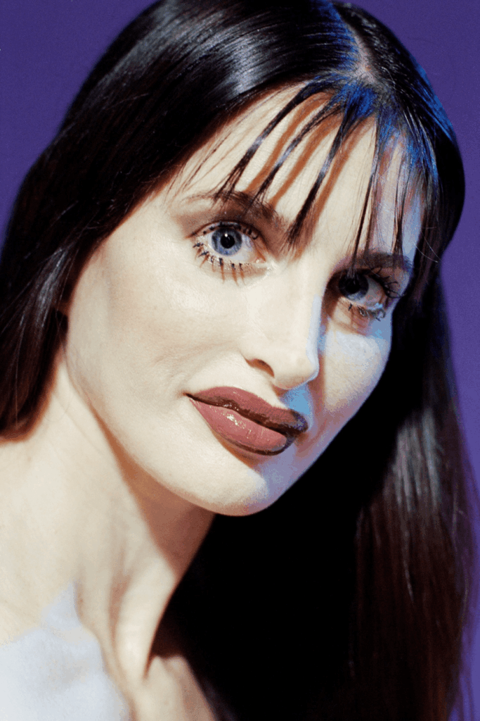 MEP Paris presents Camille Vivier's haunting world between fashion and fiction 5 Camille Vivier
camille vivier photographer
fine art photography