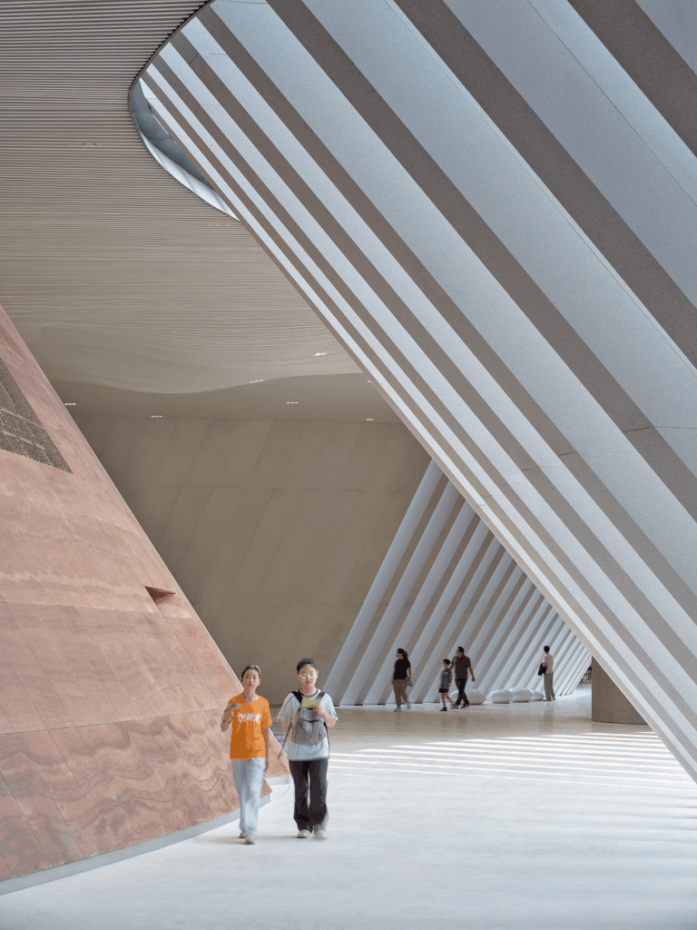 Shenzhen Natural History Museum
museum architecture
sustainable architecture