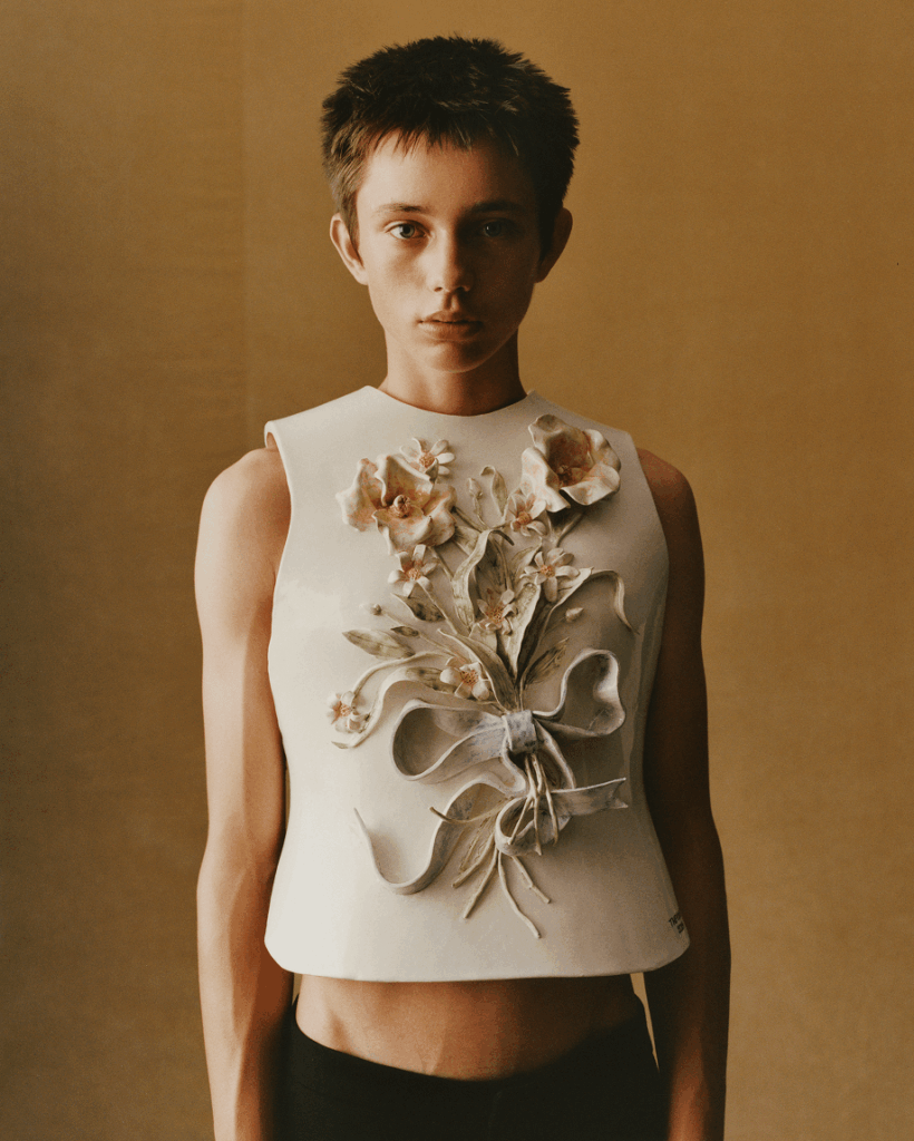 A Garden, Not a Brand: Daniel del Valle on Letting Things Grow 3 Daniel del Valle
LVMH Prize
Thevxlley
wearable sculpture