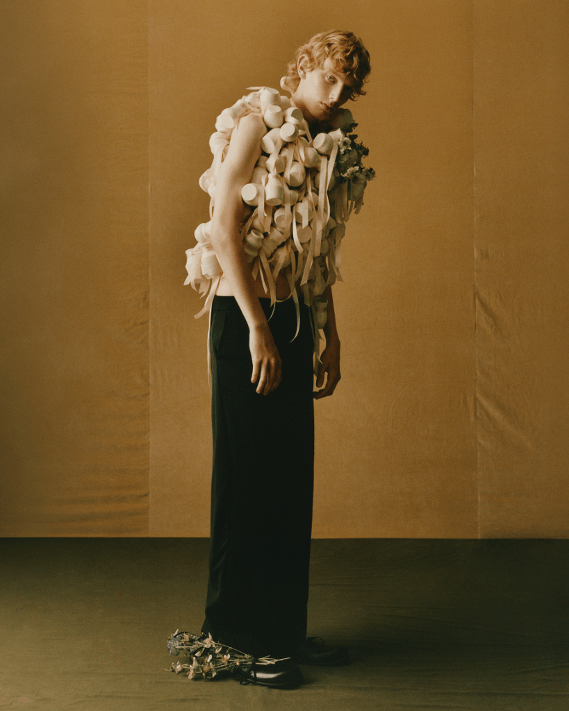 A Garden, Not a Brand: Daniel del Valle on Letting Things Grow 8 Daniel del Valle
LVMH Prize
Thevxlley
wearable sculpture