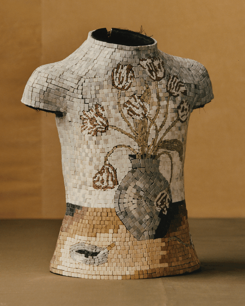 A Garden, Not a Brand: Daniel del Valle on Letting Things Grow 4 Daniel del Valle
LVMH Prize
Thevxlley
wearable sculpture