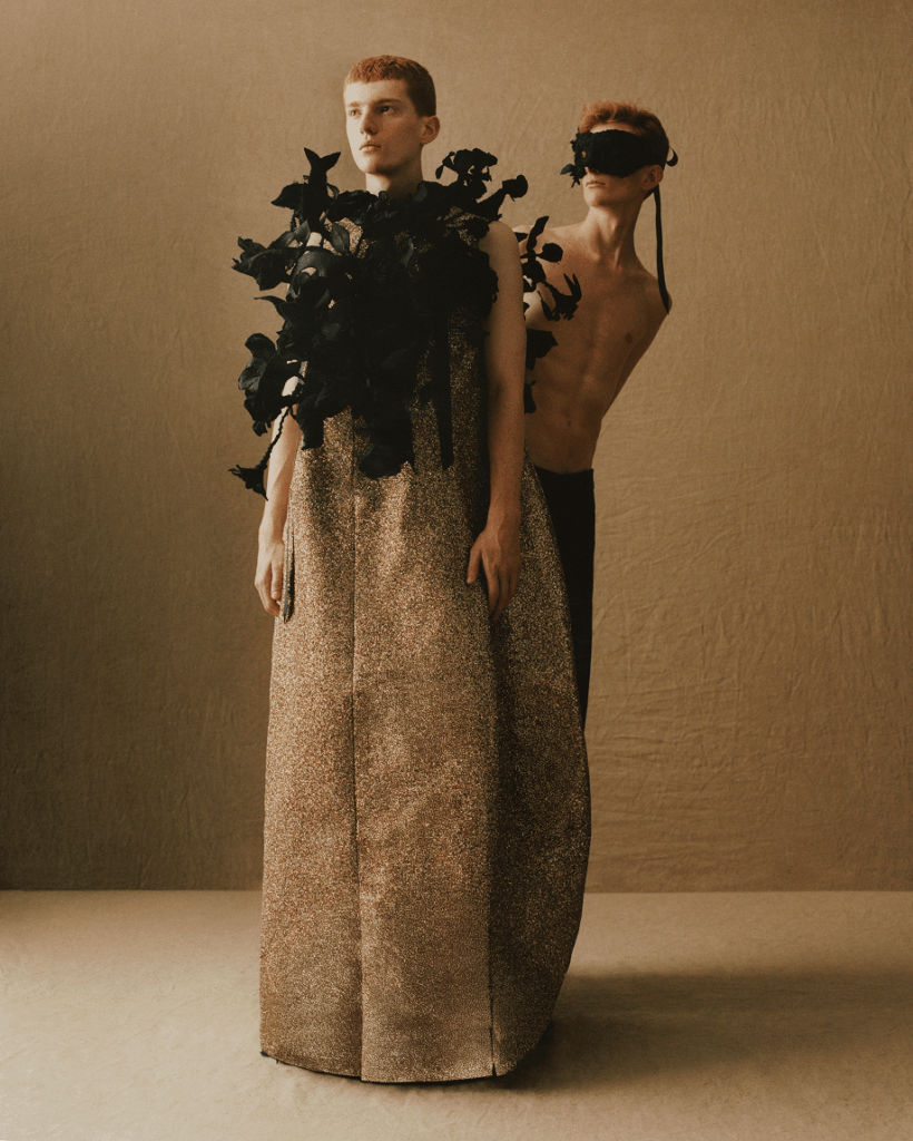A Garden, Not a Brand: Daniel del Valle on Letting Things Grow 2 Daniel del Valle
LVMH Prize
Thevxlley
wearable sculpture