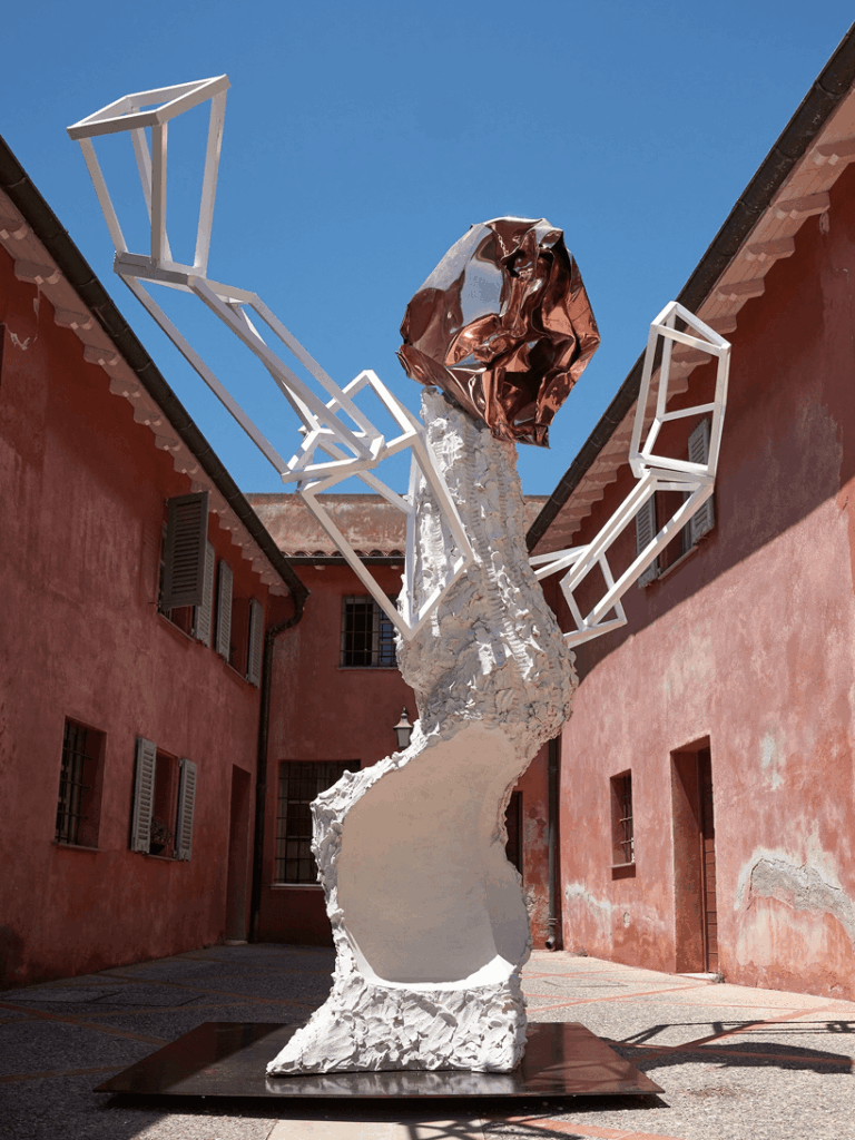 Arne Quinze
Joana Vasconcelos
site specific art installation
outdoor sculpture exhibition