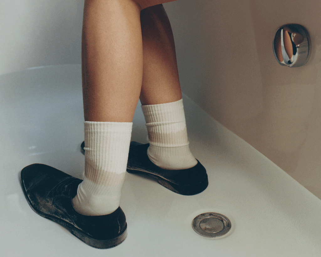 For Lisa Jahovic, time is material 6 Lisa Jahovic
Humour in art
analogue photography
everyday objects in art